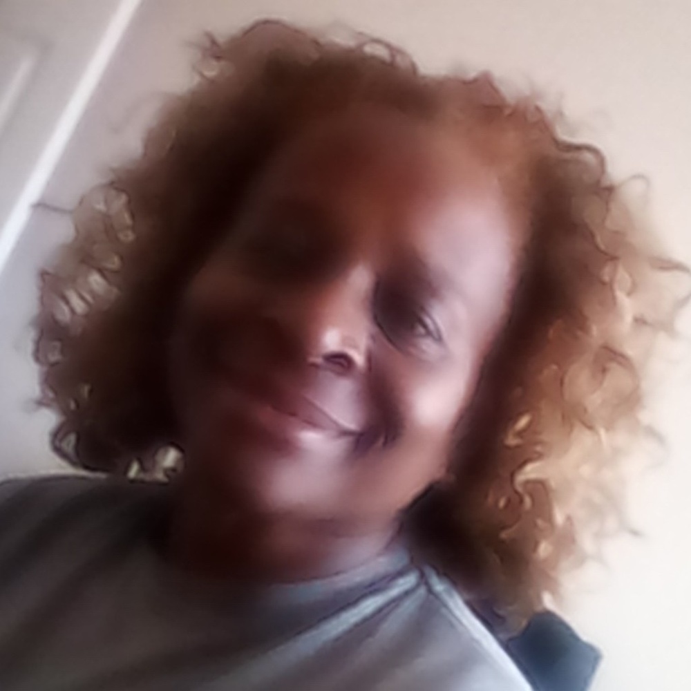 Meet your Posher, Benita